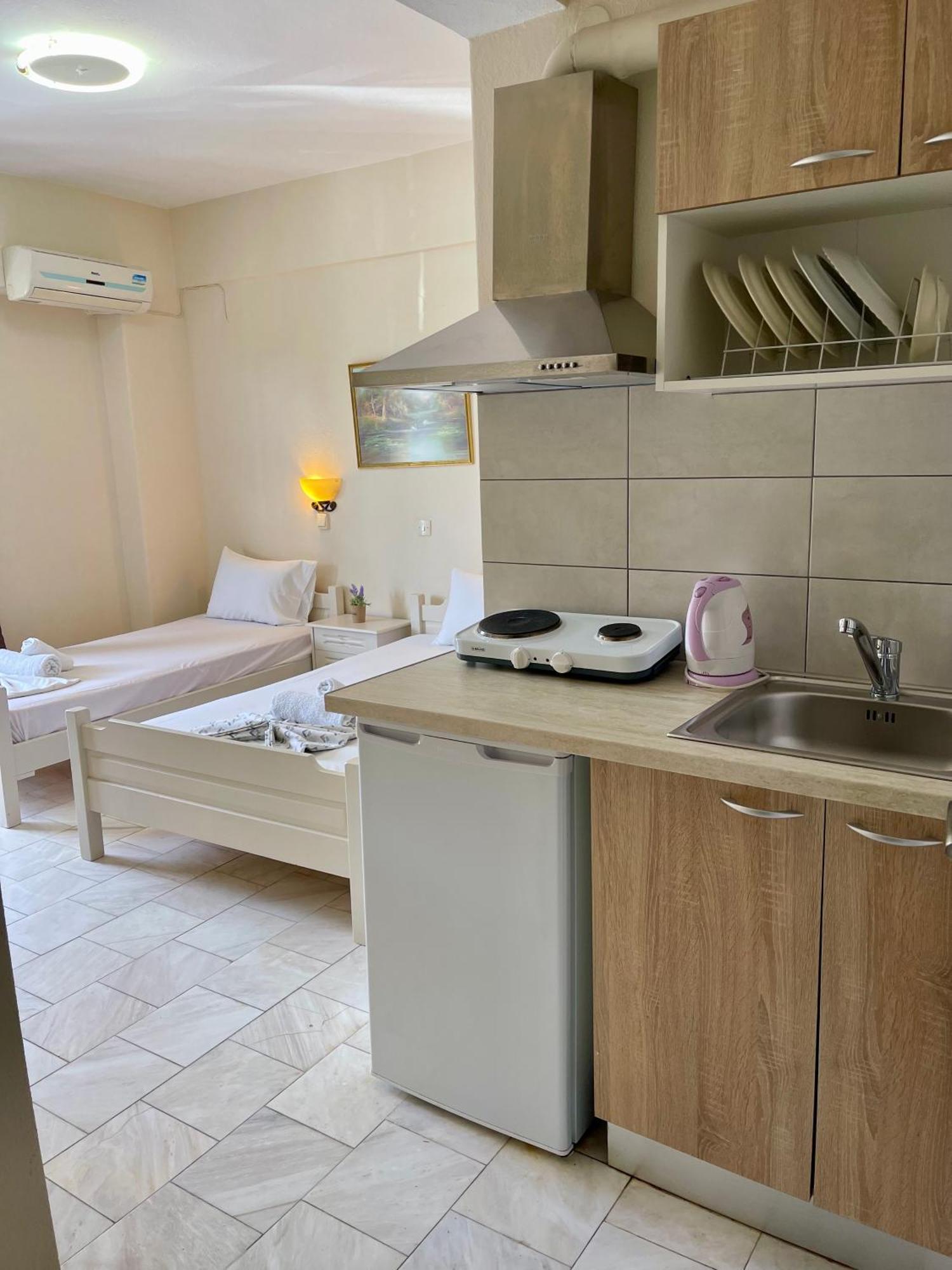 Velonis Apartments Лептокария Экстерьер фото